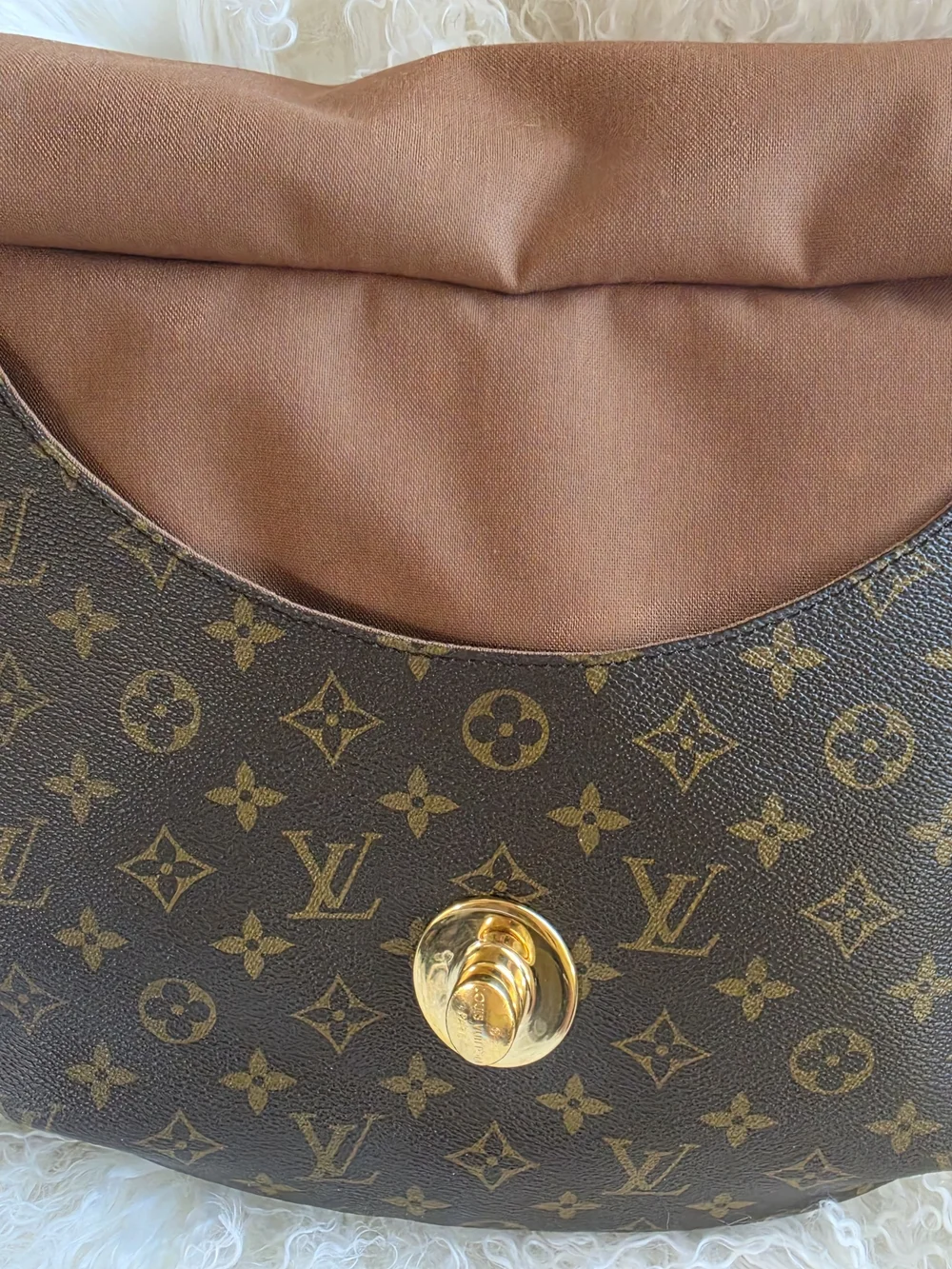 Louis Vuitton Tulum GM Monogram Canvas Shoulder Bag